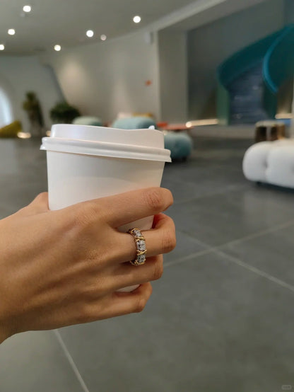 Anillo XO